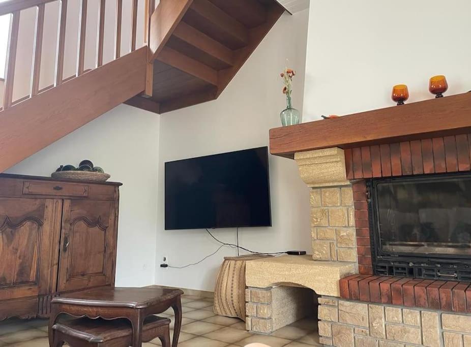 Maison Familiale La Vernelle Экстерьер фото