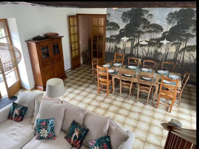 Maison Familiale La Vernelle Экстерьер фото