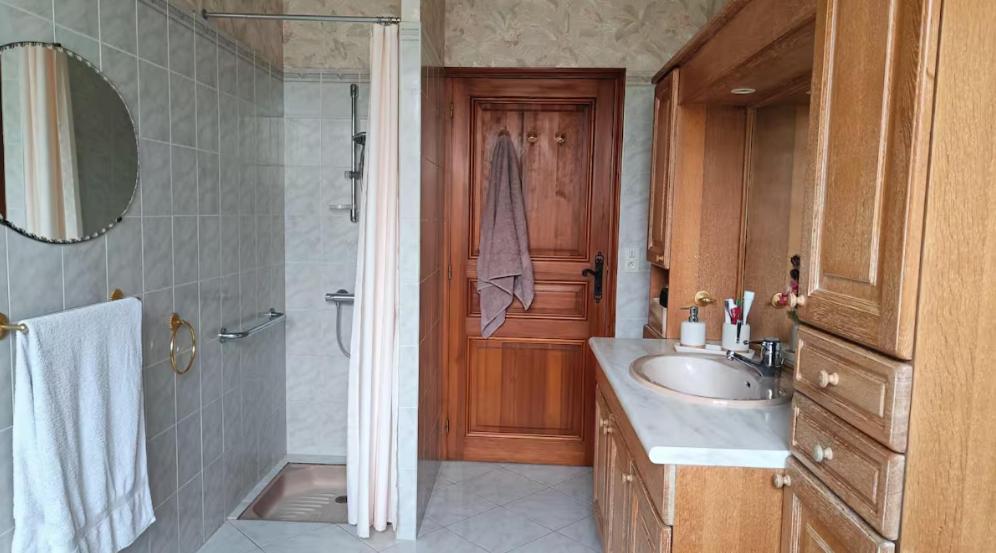 Maison Familiale La Vernelle Экстерьер фото